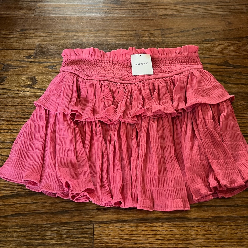 🚨NWT🚨Pink Ruffle Skirt - Picture 2 of 4